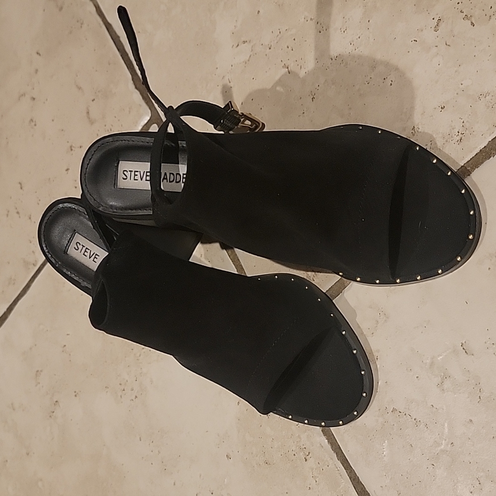 Steve Madden Peep Toe Sandal Booties